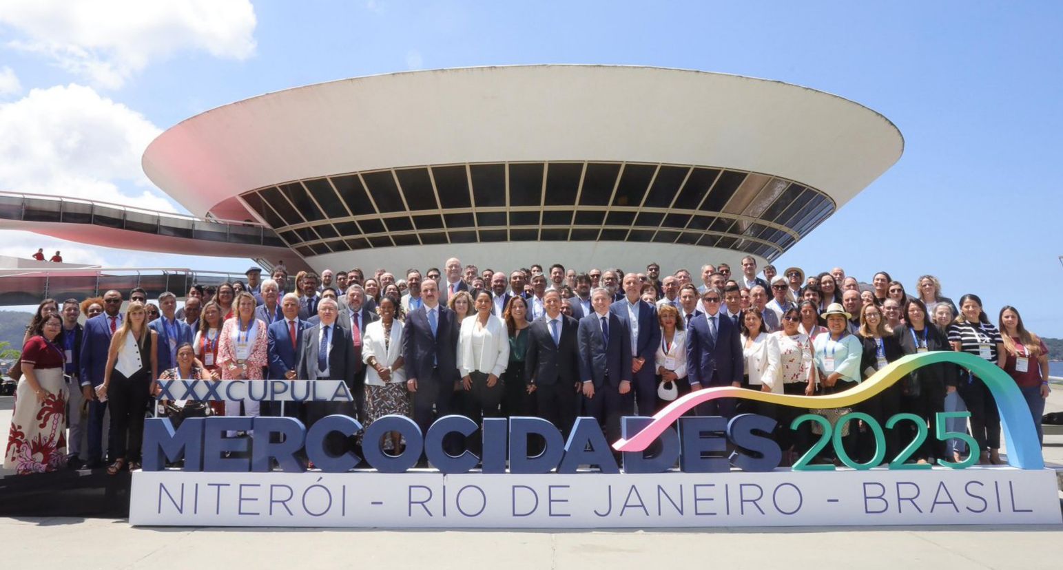 Orlando Cartagena Lagar representó a la República de Annobón en la Cumbre de Mercociudades en Brasil
